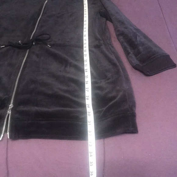 Velour jacket - Picture 6 of 8